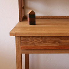 あまねちゃんの机