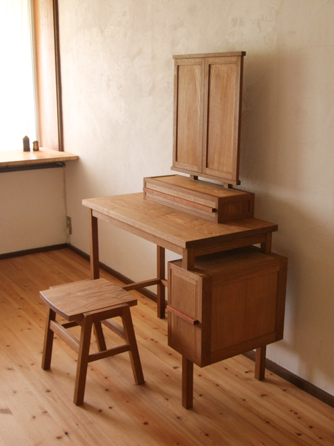 ひろえさんのドレッサー画像